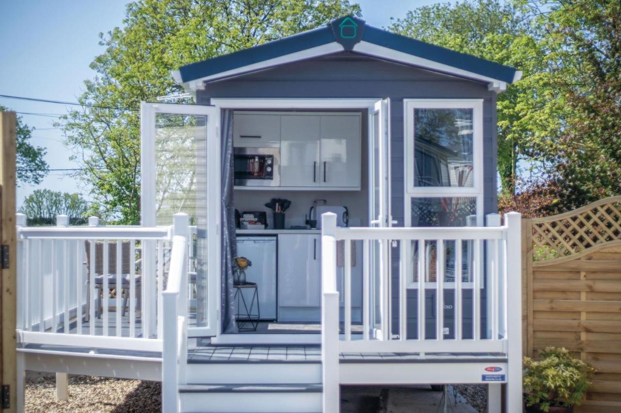 The Studio - 1 Bedroom Cabin - Amroth Exterior foto